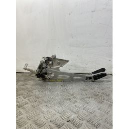 Pedana Poggiapiedi Destro Con Freno Suzuki GSR 600 dal 2006 al 2011  1750686860397