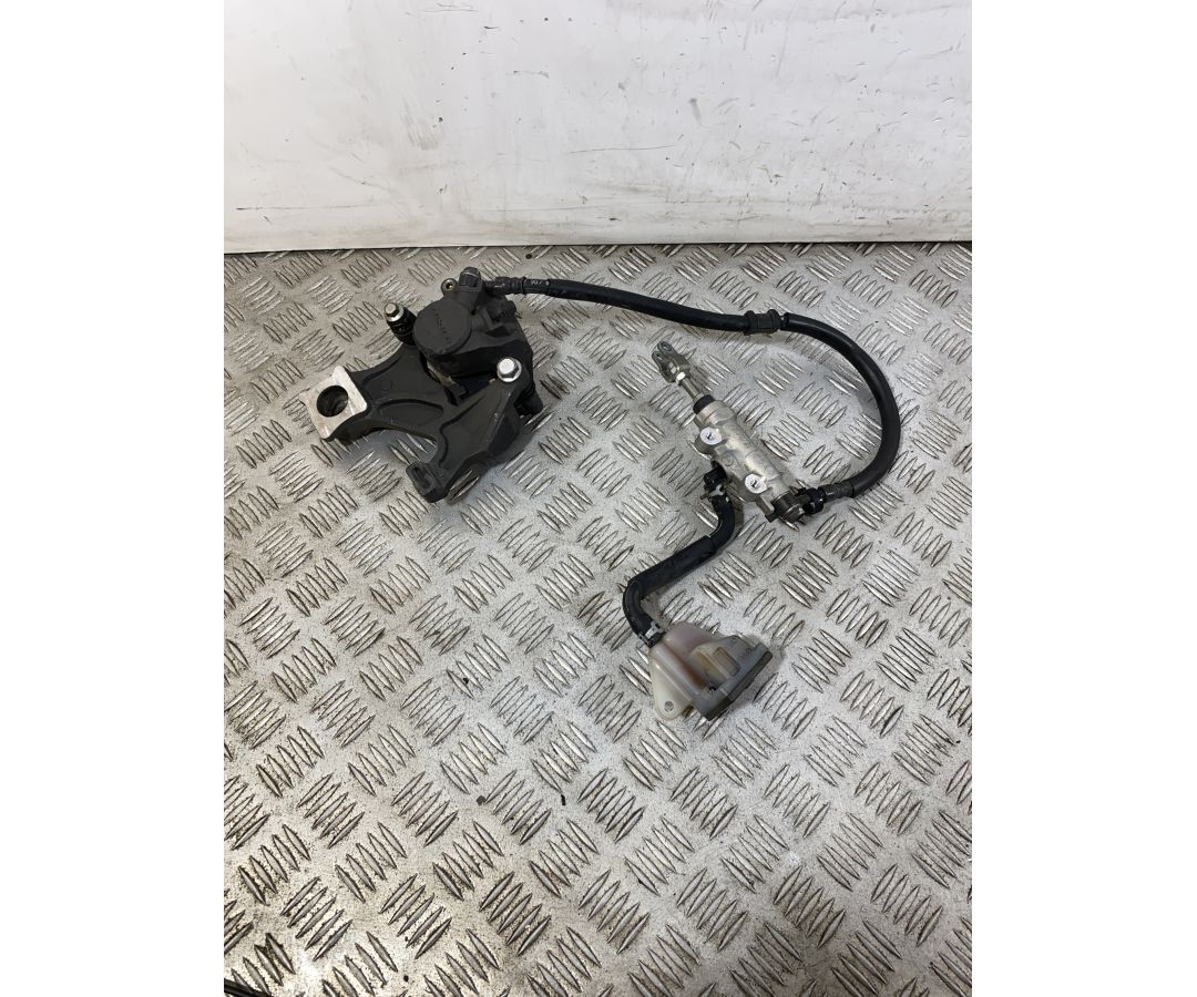 Impianto Frenante Posteriore Suzuki GSR 600 dal 2006 al 2011  1750691752267