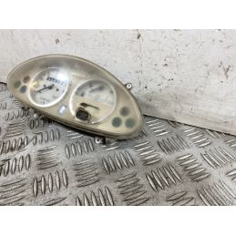 Strumentazione Contachilometri Piaggio Vespa ET4 125 Dal 2005 al 2011 Km 27098  1752138841473