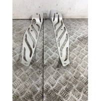 Coppia Piastre Pedana Poggiapiedi Piaggio MP3 300 HPE Sport Dal 2019 Al 2025  1752159824615