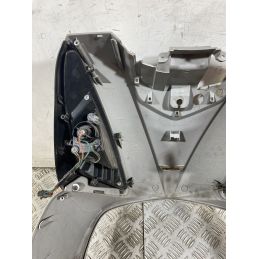 Carena Scudo Anteriore Con Frecce Kymco People GT 300 Dal 2010 al 2017  1752217626267
