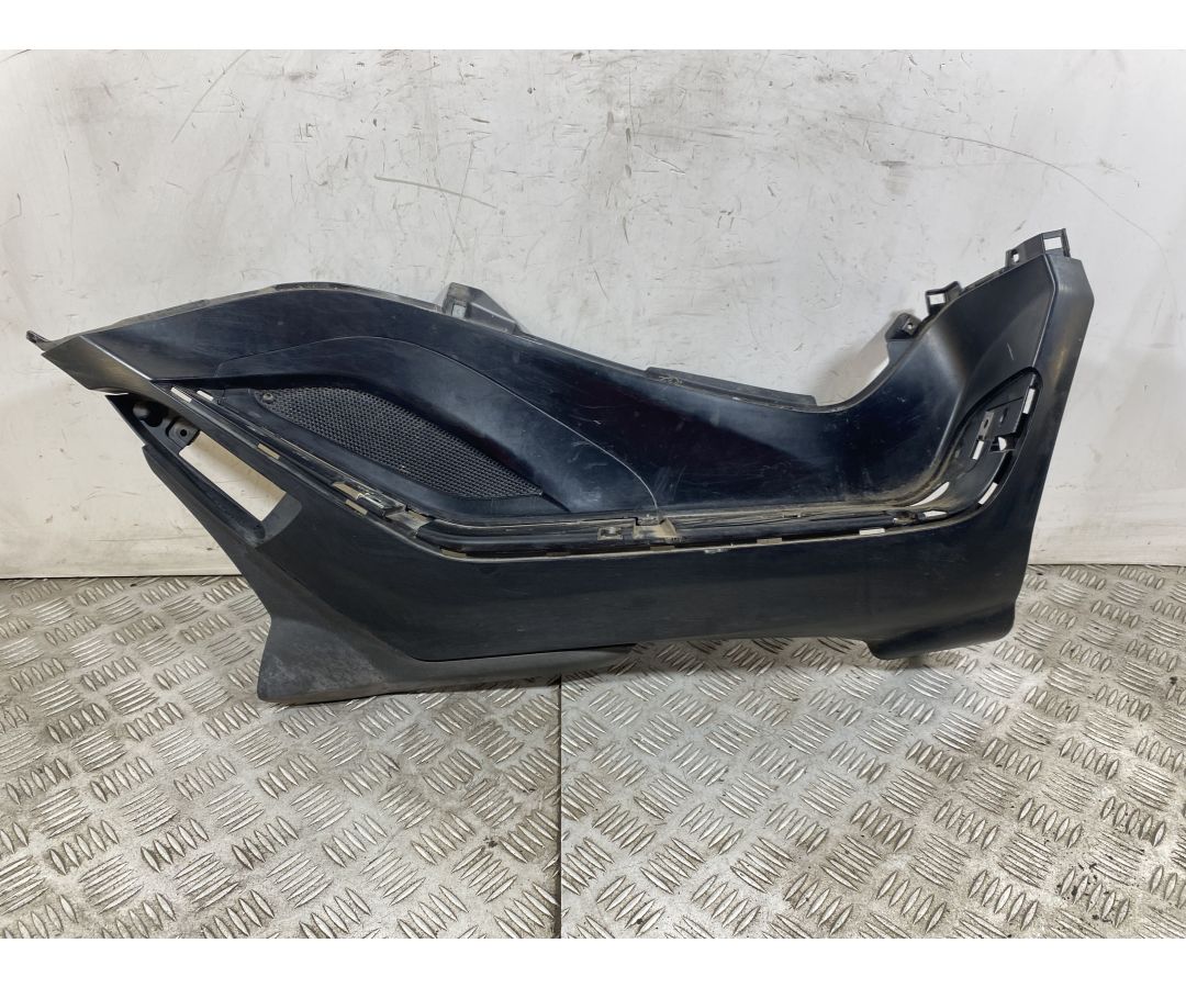 Carena Pedana Poggiapiedi Destra Dx Piaggio MP3 300 HPE Sport Dal 2019 Al 2025  1752230808954