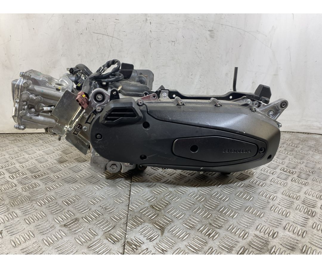 Blocco Motore Honda SH 125 Sport Dal 2024 al 2025 Cod KF40E Num 1210738 Km 2000 / 2500  1753692423006
