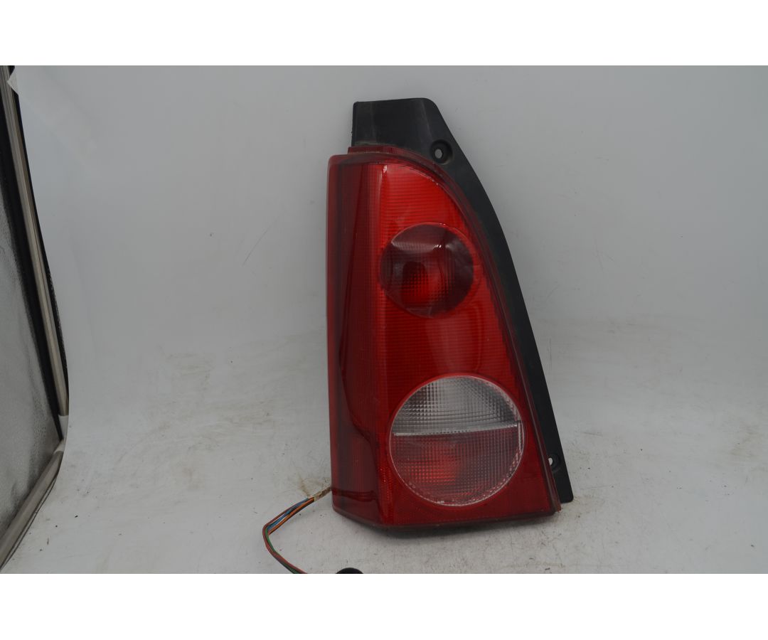 Fanale Stop Posteriore SX Opel Agila A Dal 2000 al 2007 Cod 9209548  1753697182694