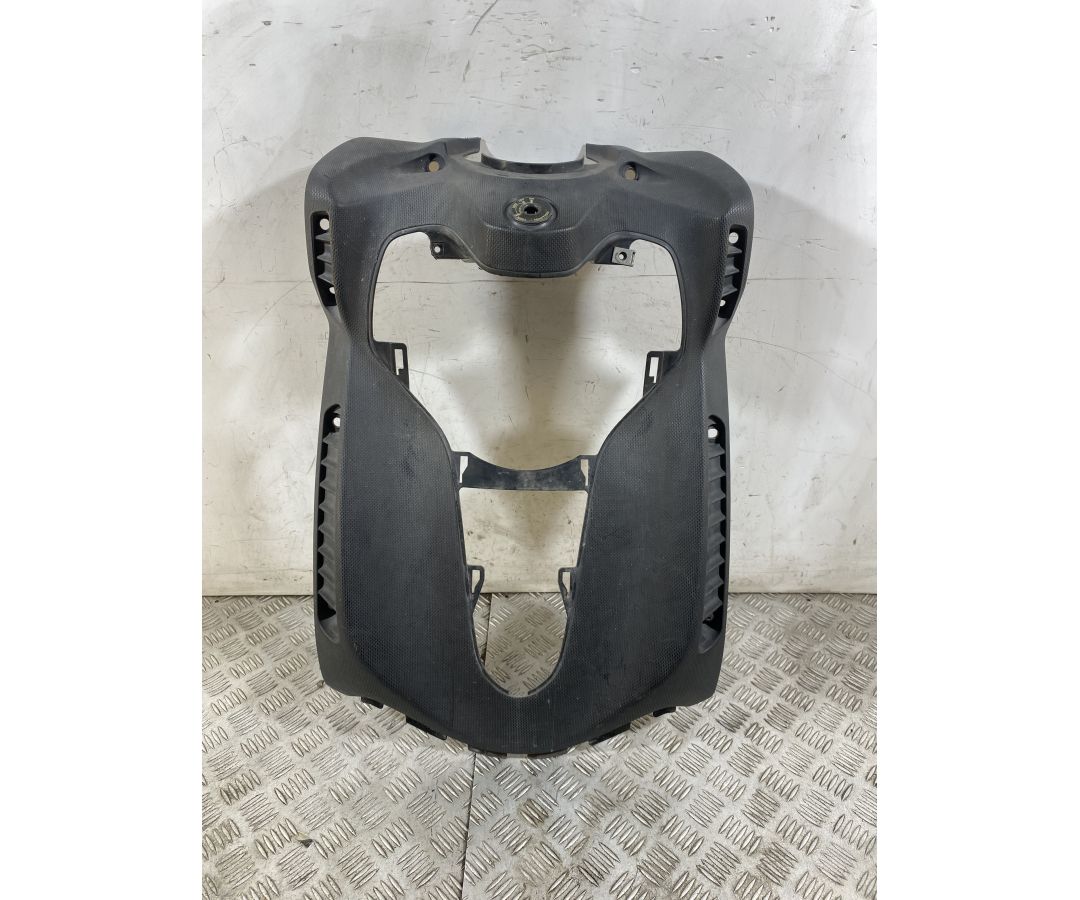 Carena Retrosudo Yamaha Xenter 125 / 150 dal 2011 al 2018  1754302713104