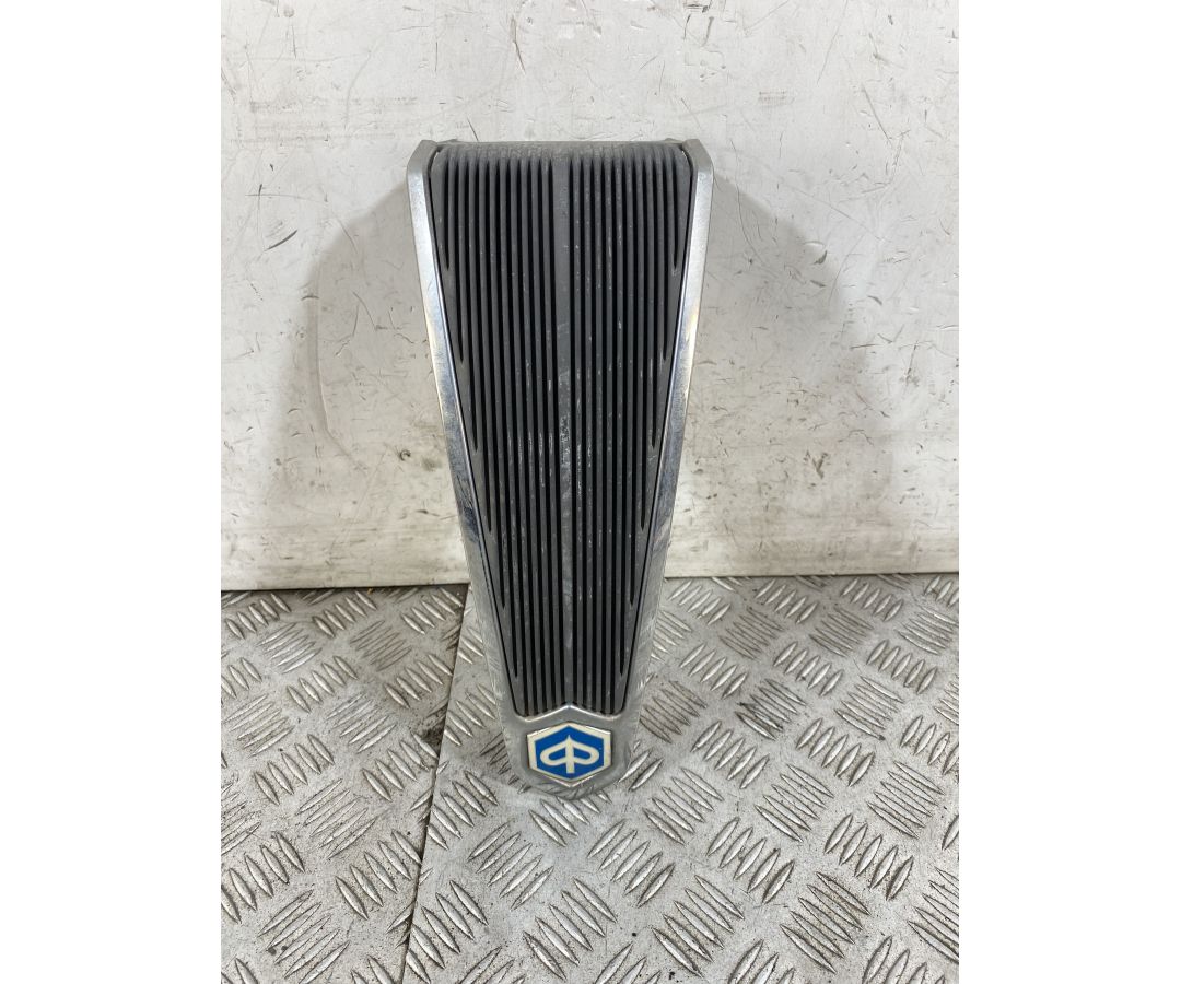 Carena Scudetto Anteriore Piaggio Liberty 125 dal 2004 al 2016  1754389094219