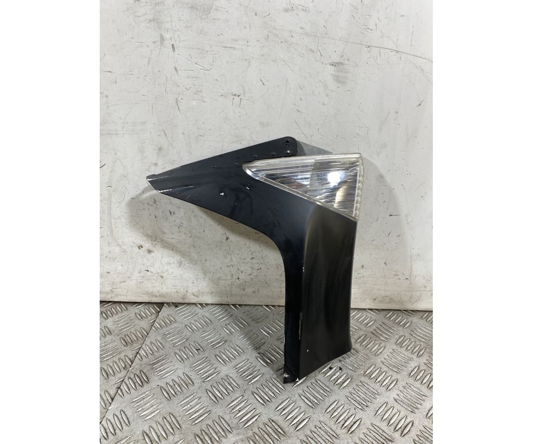 Carena Fianchetto Anteriore Destro Dx Con freccia Yamaha X-Max XMax 250 Dal 2011 al 2013  1754404696558