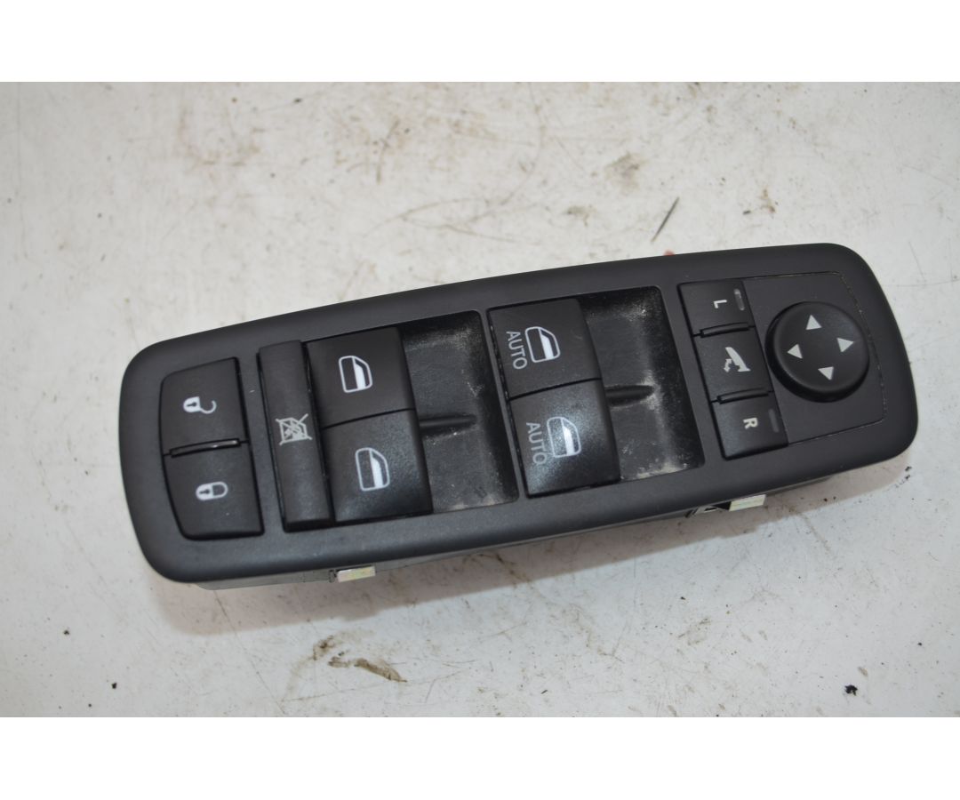 Pulsantiera Alzacristalli Anteriore SX Jeep Cherokee Dal 2014 al 2018 Cod 68271208AB  1756290709572