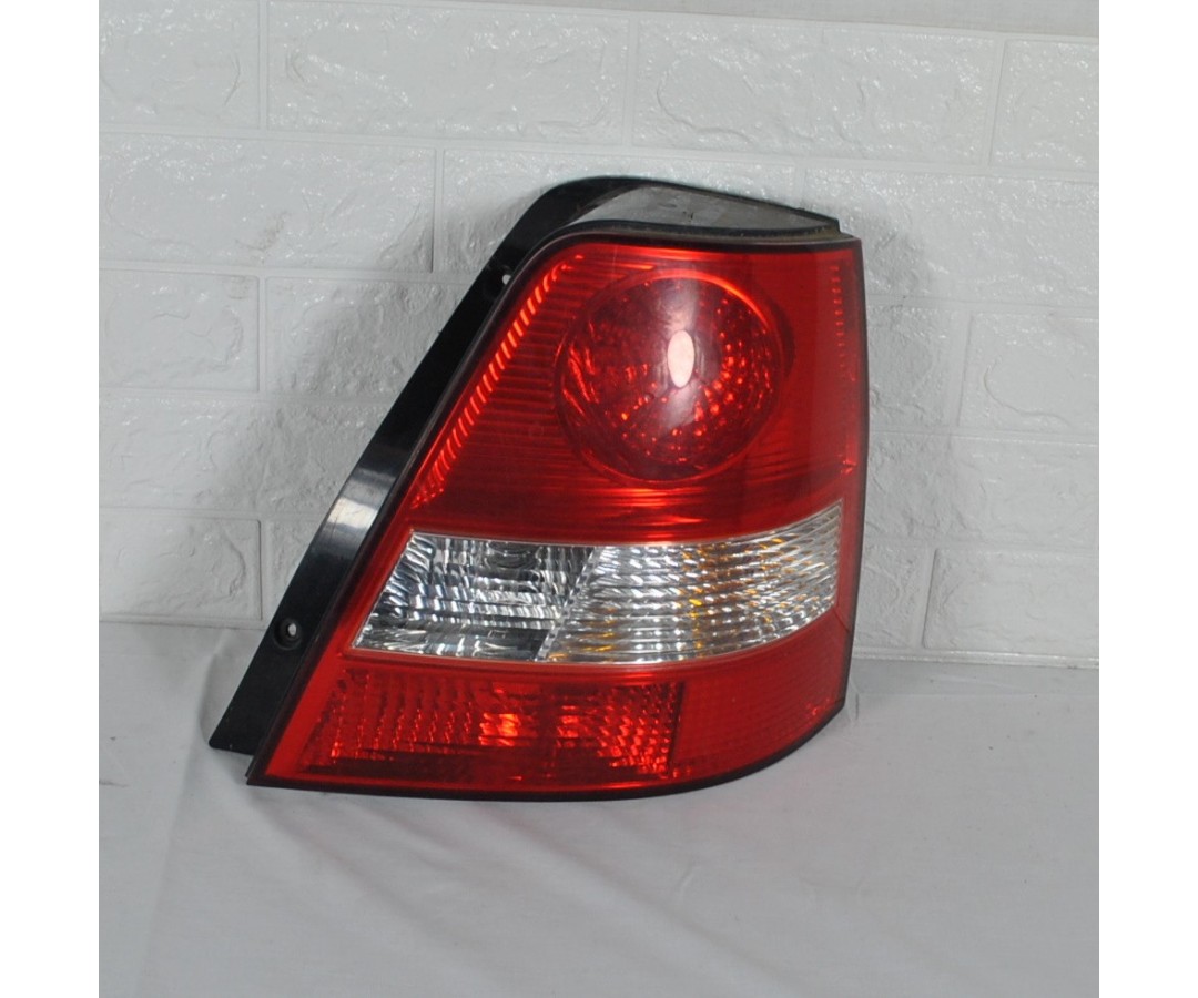 Fanale stop posteriore DX Kia Sorento Dal 2002 al 2009 Cod 924023E010  1623329059475