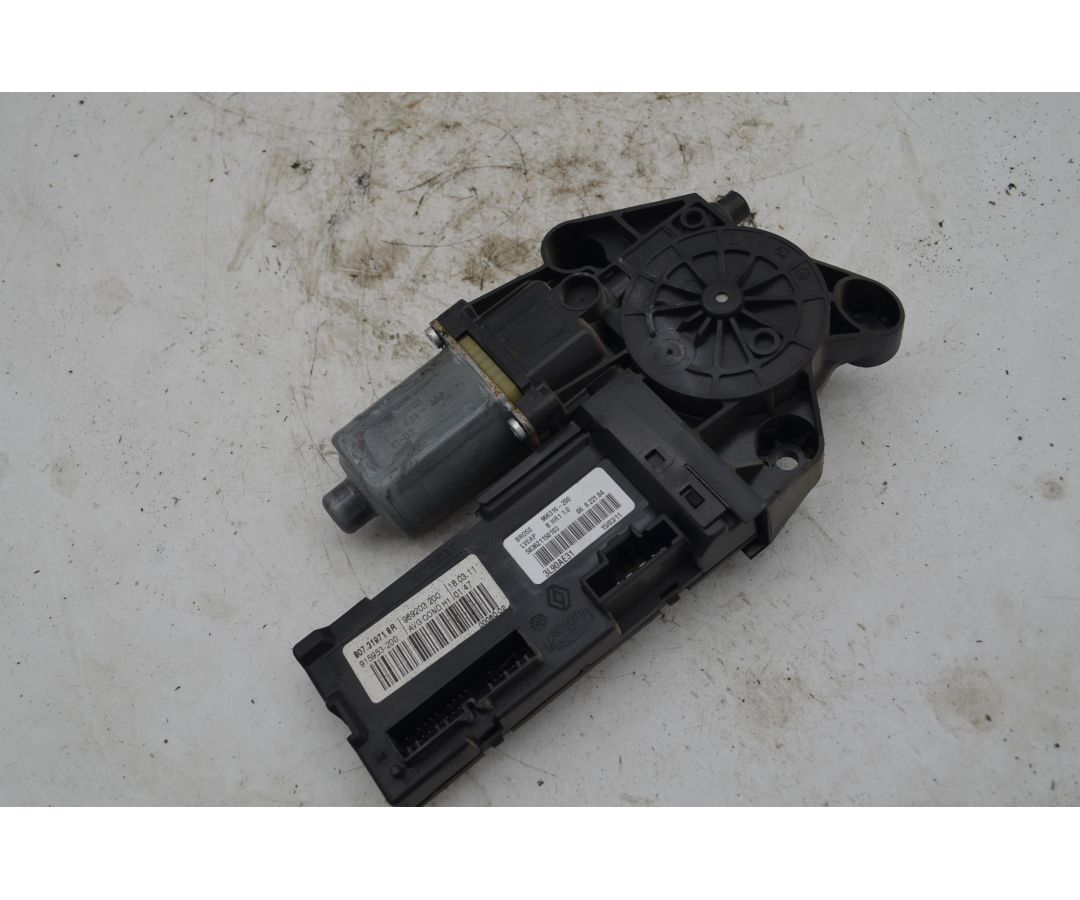 Motorino alzavetro anteriore SX Renault Scenic Xmod Dal 2013 al 2016 Cod 807319718R  1757061500299