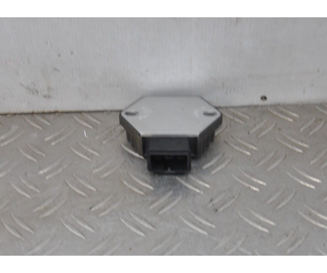 Regolatore Di Tensione Honda Jazz 250 dal 2001 al 2006 cod 434400300  1623336109804