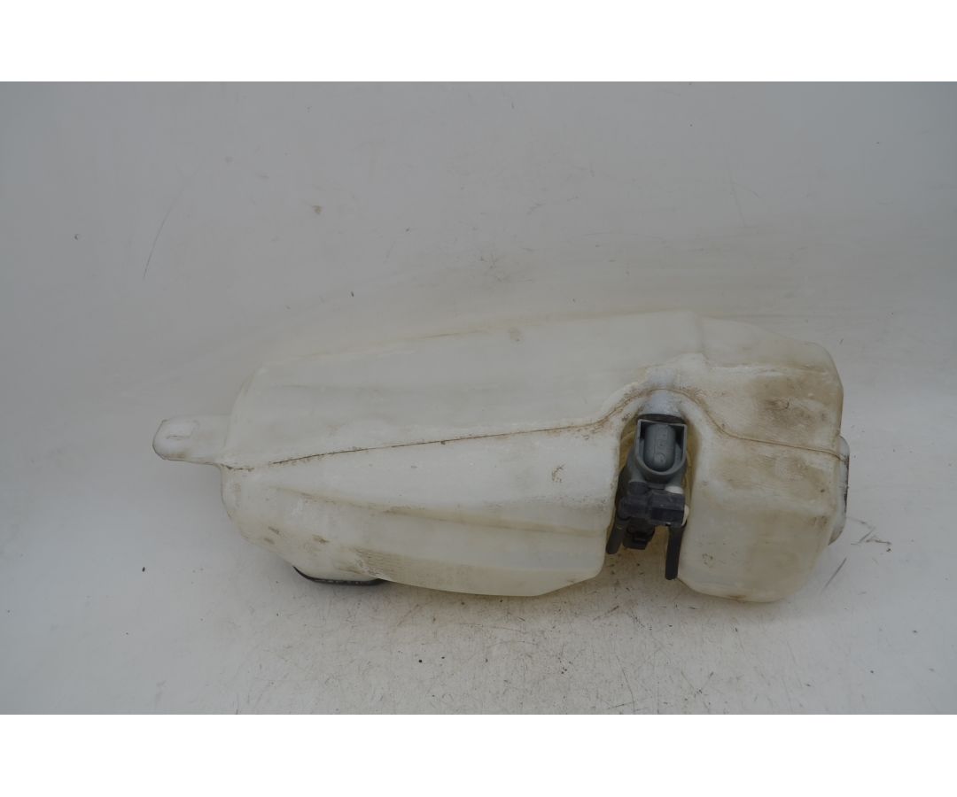 Vaschetta acqua tergicristalli Dacia Duster Dal 2013 al 2018 Cod 8200210002  1757429870231