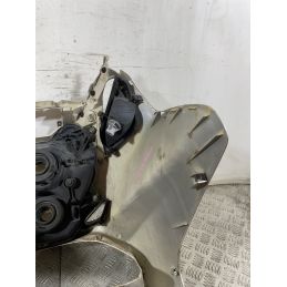 Carena Scudo Anteriore Con Faro E Frecce Honda Silver Wing 400 / 600 dal 2001 al 2009 N.B Attacchi Rotti Vedere Bene Foto  17...