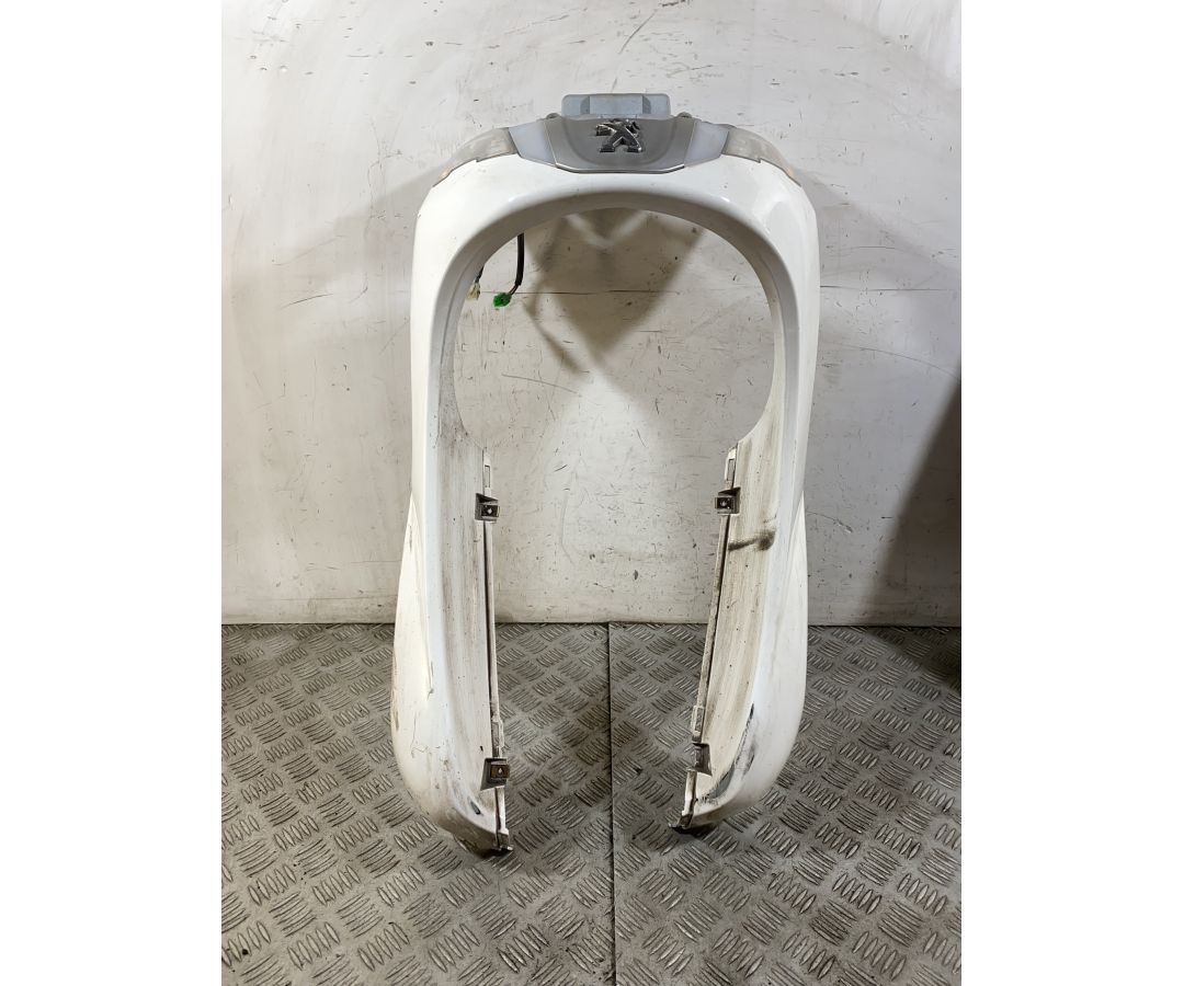 Carena Scudo Anteriore Peugeot Tweet 125 / 150 Dal 2010 al 2017  1757930076566