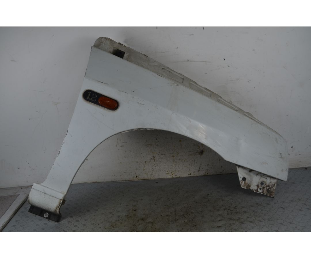 Parafango anteriore DX Renault Clio I Dal 1996 al 1998 Cod 7750844936  1758018209302