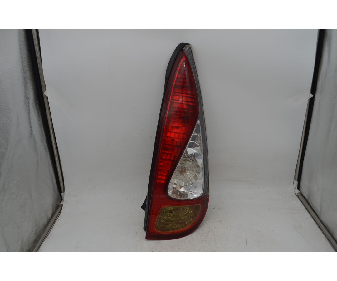 Fanale Stop Posteriore DX Toyota Yaris Verso Dal 2003 al 2007 Cod 8155052351  1758103371204
