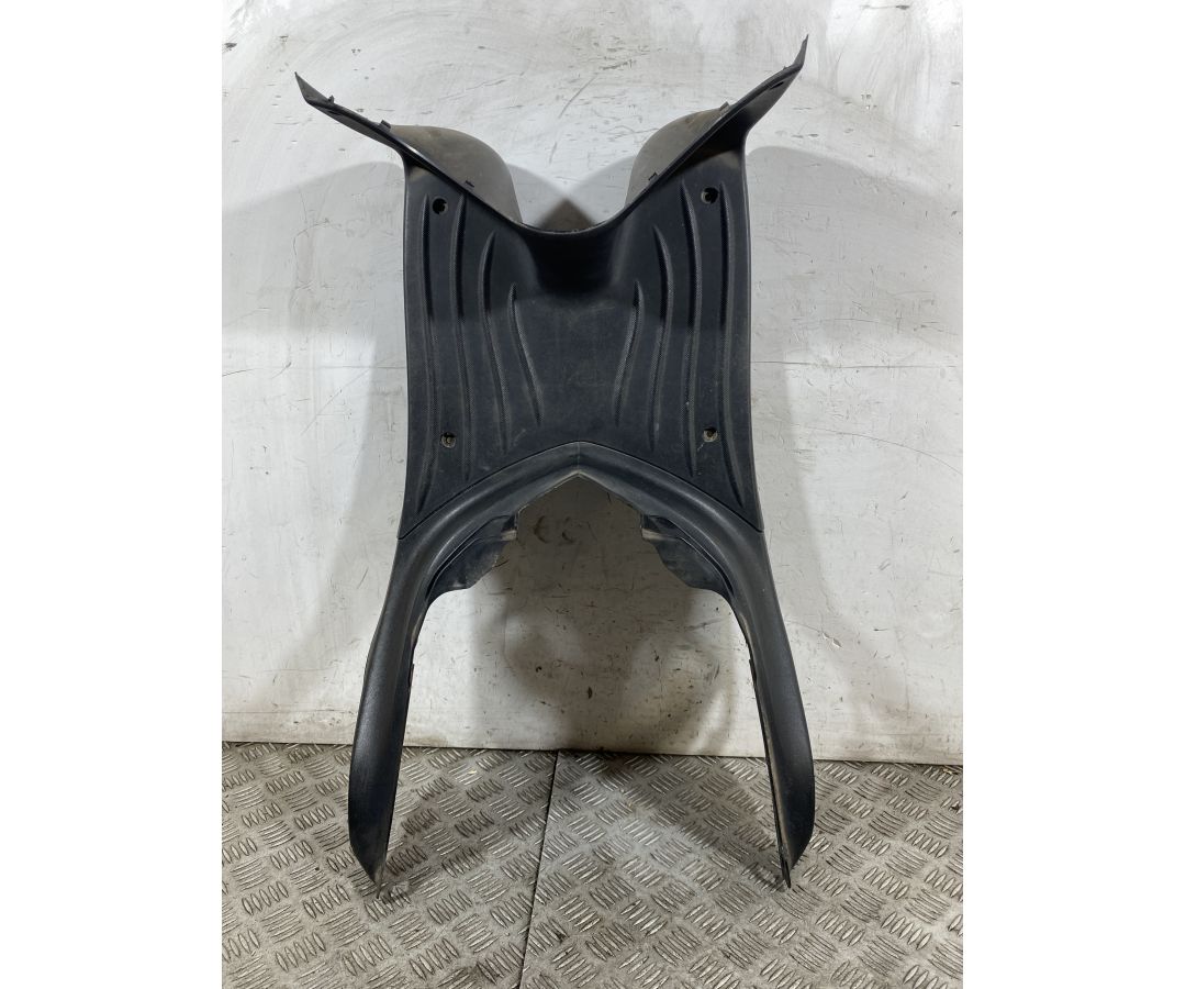 Carena Pedana Poggiapiedi Piaggio Liberty ABS 125 / 150 Dal 2018 al 2022  1758113988904