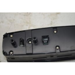 Pulsantiera Alzacristalli Anteriore SX Mercedes Classe A W169 Dal 2004 al 2012 Cod A16982069109116  1758609441920