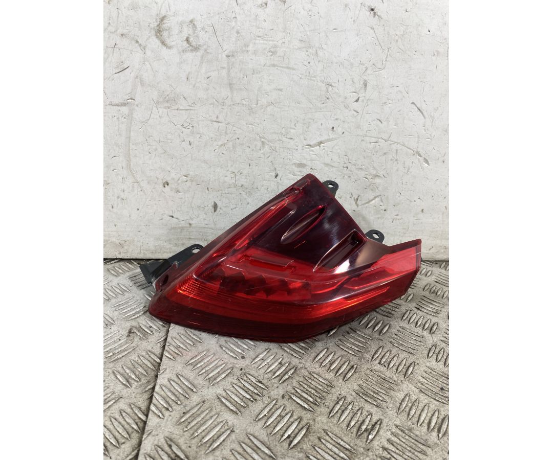 Fanale Stop Posteriore Sinistro SX Peugeot Metropolis 400 Dal 2013 al 2017  1758704341484