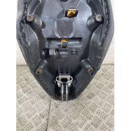 Sella Aprilia Scarabeo 50 2T dal 1997 al 2004  1758706473763