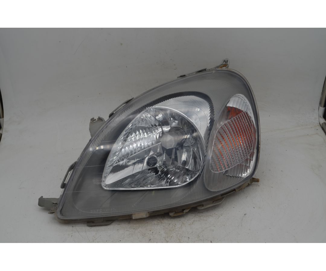 Faro Anteriore SX Toyota Yaris Dal 2002 al 2005 Cod 811700D080  1758782703693
