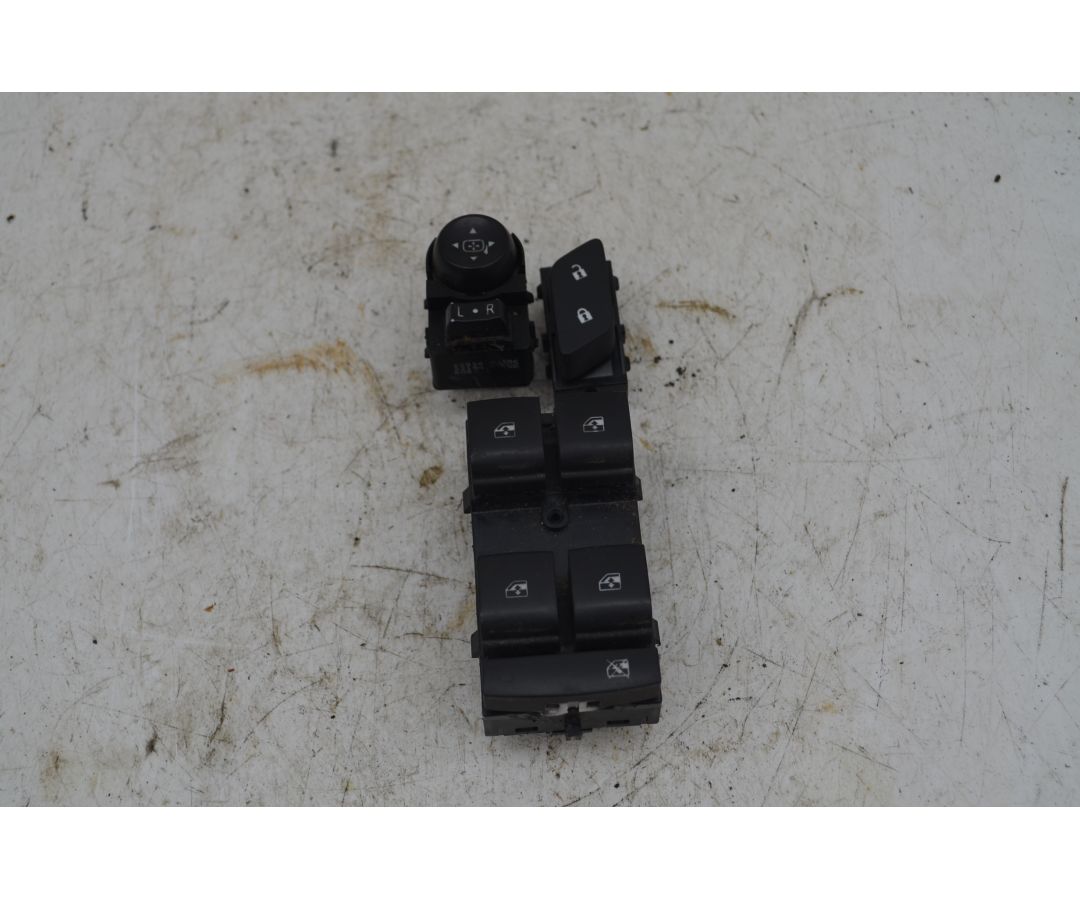 Pulsantiera Alzacristalli Anteriore SX Opel Astra K Dal 2015 al 2021 Cod 13408458  1759149237097