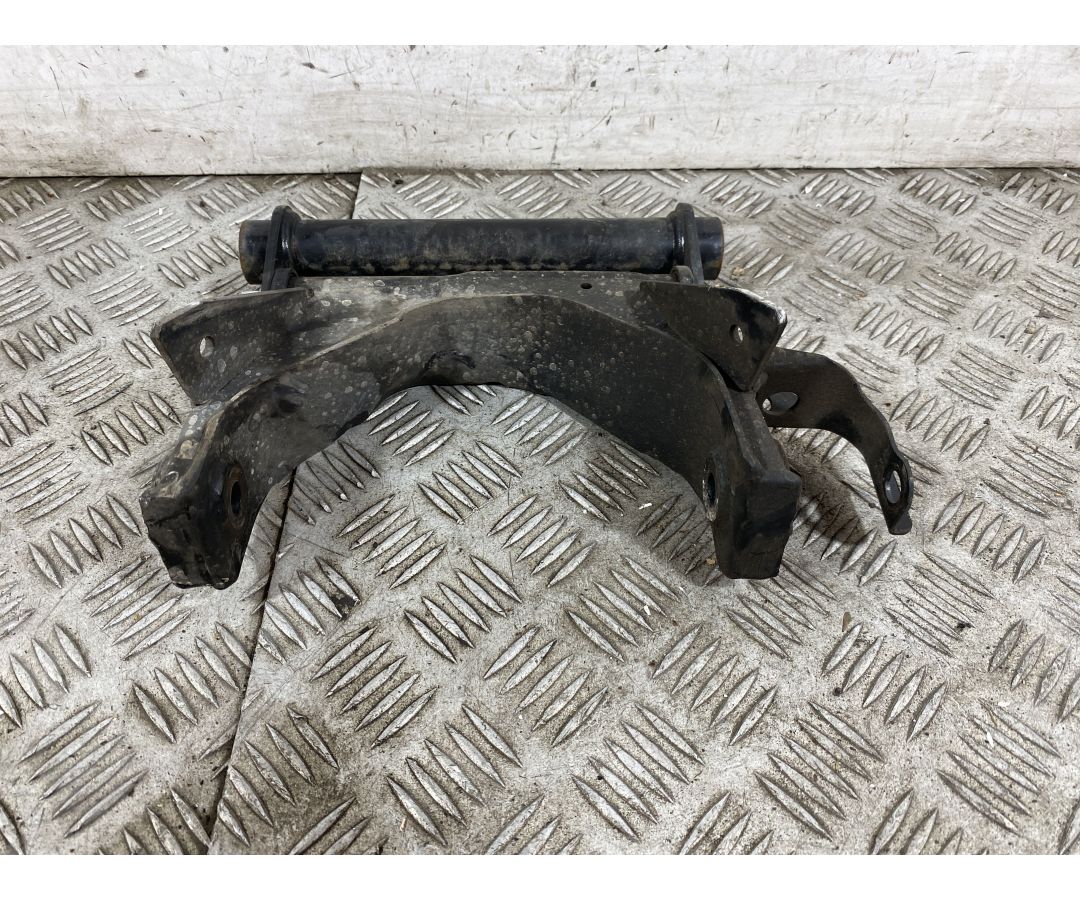 Staffa Supporto Motore Honda SH 300 Dal 2006 al 2010  1759304082326