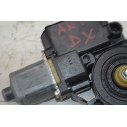 Motorino Alzacristalli Anteriore DX Volkswagen Polo 6R Dal 2009 al 2017 Cod 6R0959802DNZ04  1759475088950