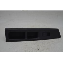 Pulsantiera Alzacristalli Anteriore DX Toyota Yaris Dal 2011 al 2018 Cod 74231-0D330  1759493494405