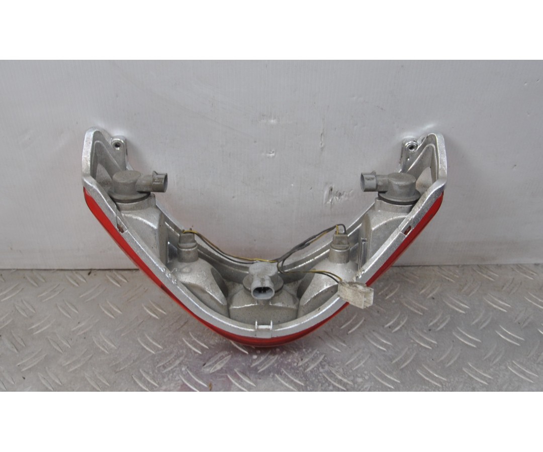 Fanale Stop Posteriore Piaggio Carnaby 125 / 200 dal 2007 al 2011  1623849906761