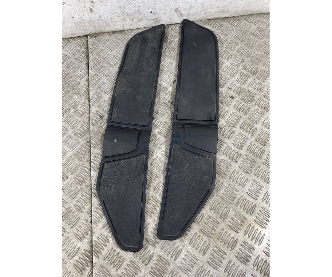 Coppia Tappetini Poggiapiedi Yamaha T-Max Tmax 500 Dal 2004 al 2007  1759824163437