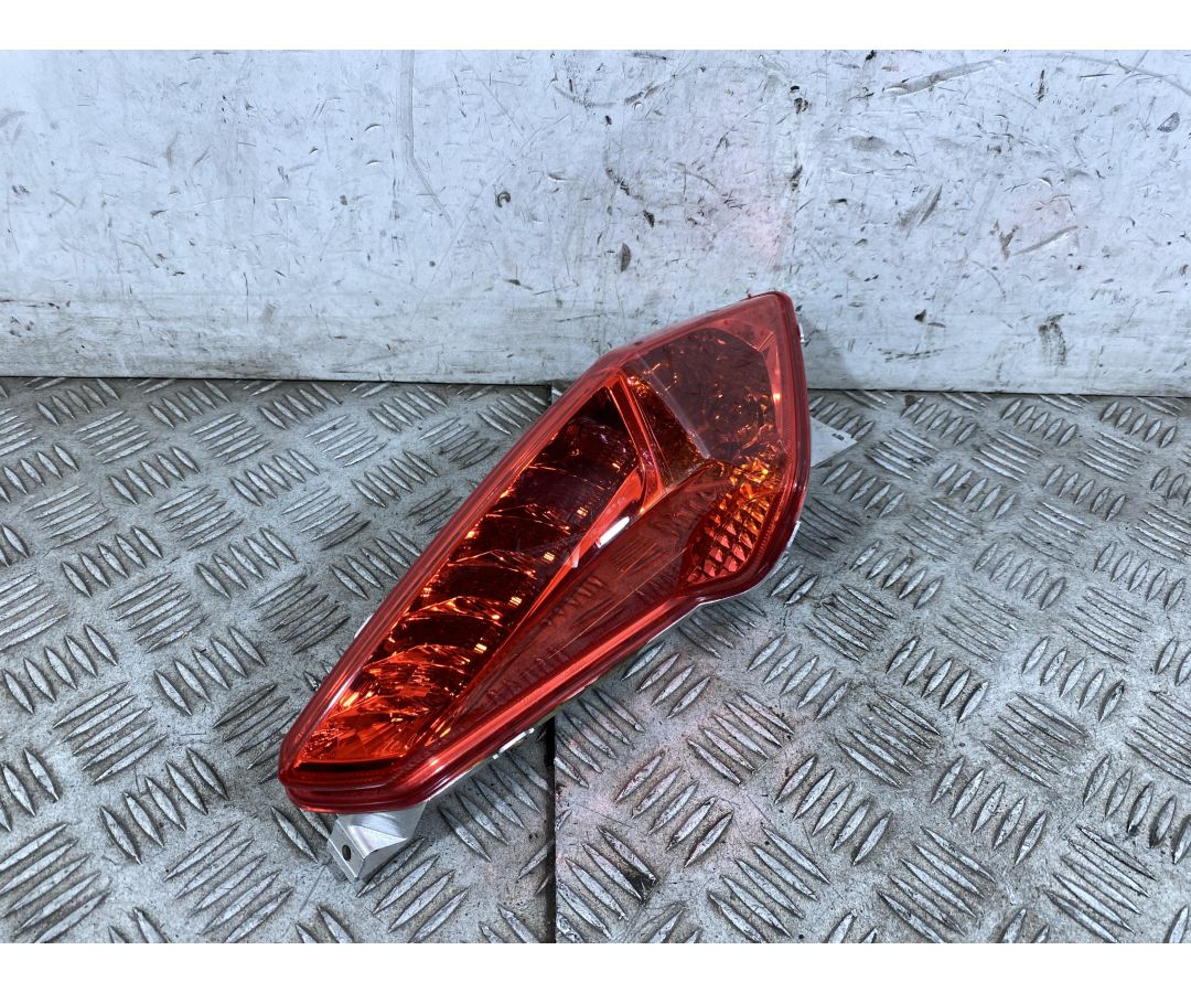 Fanale Stop Posteriore Destro Dx Yamaha X-max Xmax 250 Dal 2014 Al 2016  1759840193067