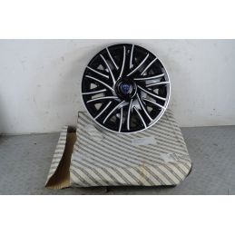 Borchia Coprimozzo Lancia Ypsilon Dal 2011 al 2017 Cod 0735686258-001  1759907839440