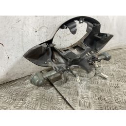 Carena Coprimanubrio portafaro Anteriore Con frecce Aprilia Scarabeo 125 / 200 ie Dal 2011 al 2016  1759910769352