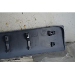 Modanatura Esterna Portiera Anteriore SX Opel Vivaro B Dal 2014 al 2019 Cod 95517457  1760079909015