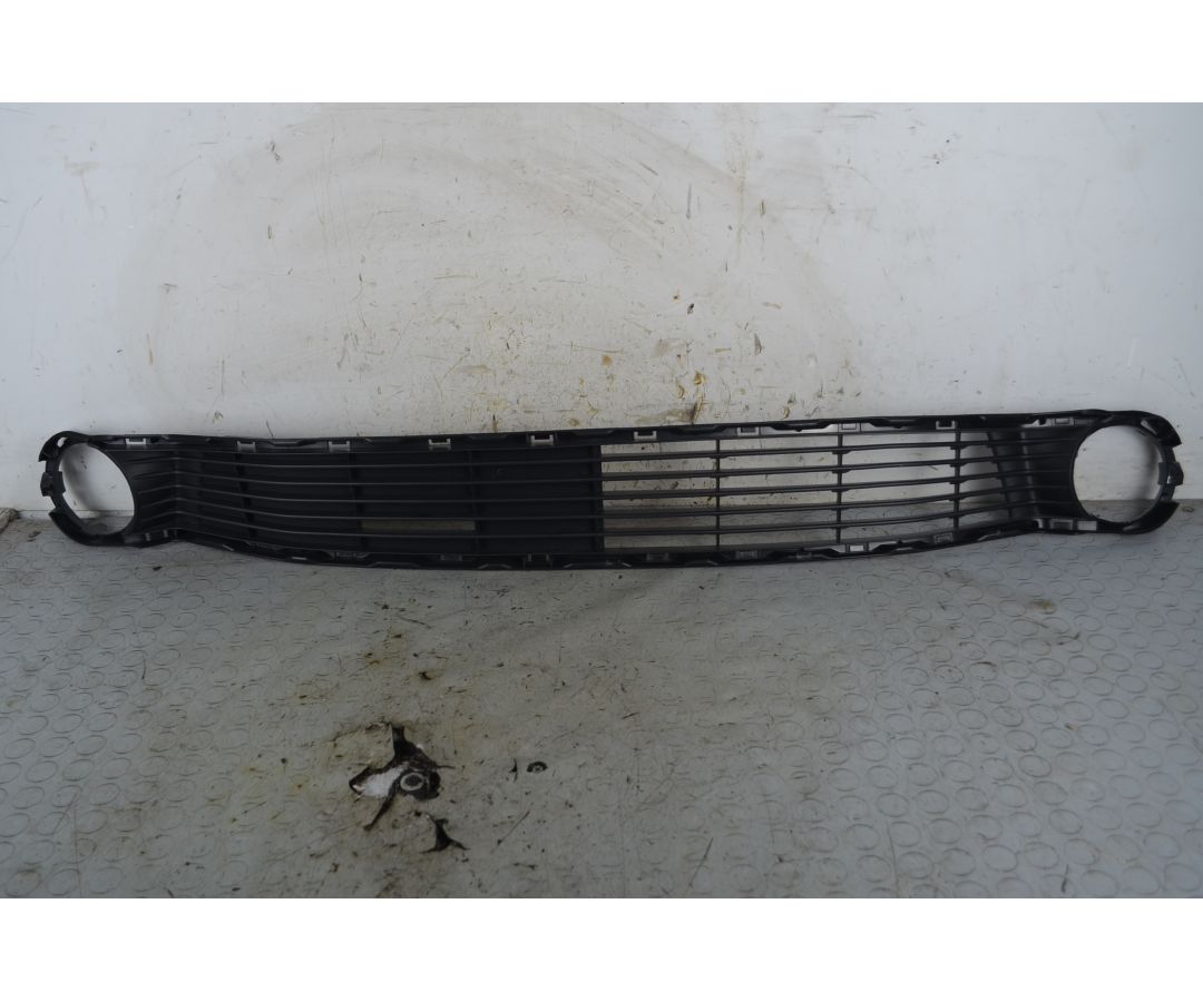 Giglia Anteriore Toyota Aygo Dal 2014 al 2021 Cod 531120H150  1760084615444