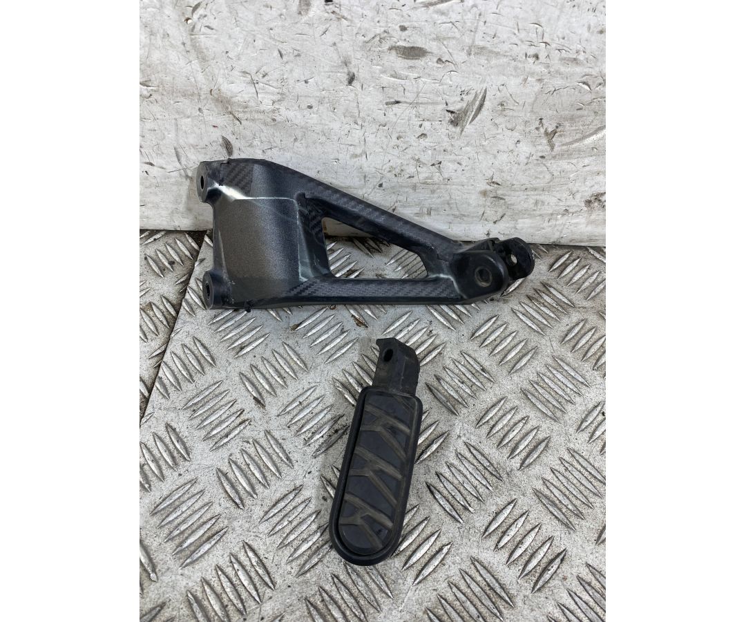 Pedana Poggiapiedi Passeggero Sinistro SX CFMoto 800MT Dal 2023 Al 2025  1760534553975