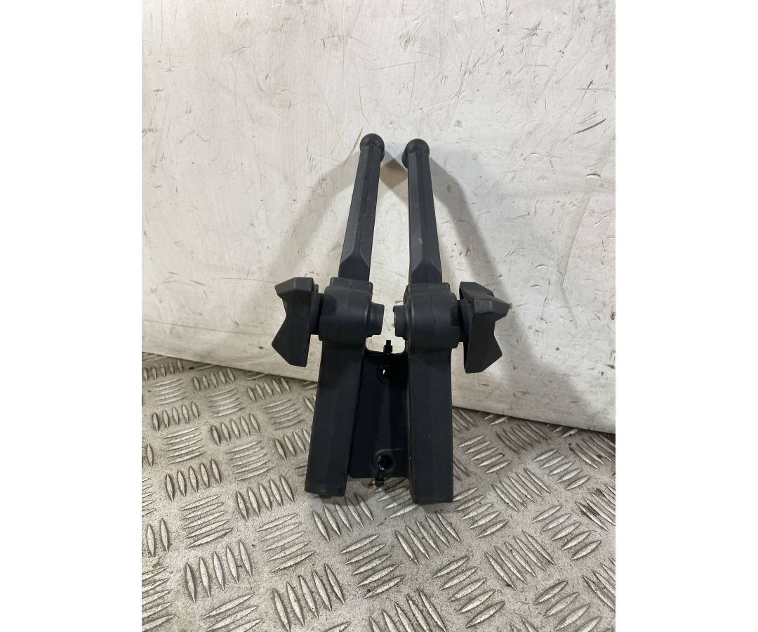 Staffa Supporto Parabrezza CFMoto 800MT Dal 2023 Al 2025  1760690014556