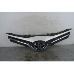 Griglia Superiore Anteriore Toyota Yaris Dal 2014 al 2018 Cod 53101-0D680  1761658046237
