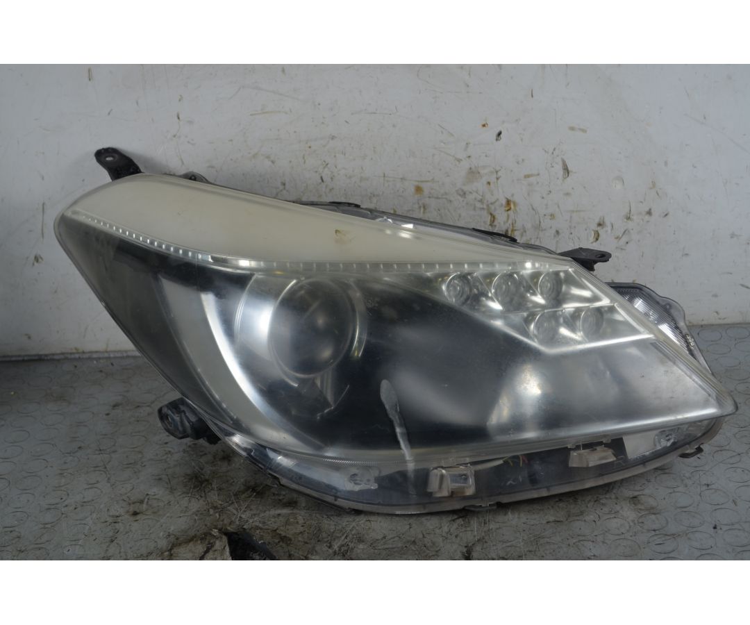 Faro Anteriore DX Toyota Yaris Dal 2011 al 2019 Cod 811300D450  1761724465191