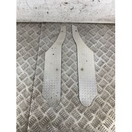 Coppia Tappetini Poggiapiedi In Alluminio Piaggio NRG 50 Dal 2017 al 2020  1761730276583