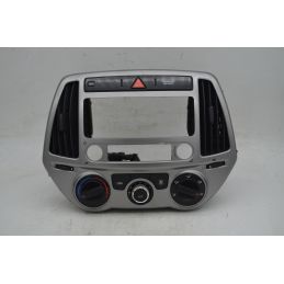 Controllo Comandi Clima + Rivestimento Console Centrale Hyundai I20 Dal 2008 al 2014 Cod 972501J360BLH  1761733236263