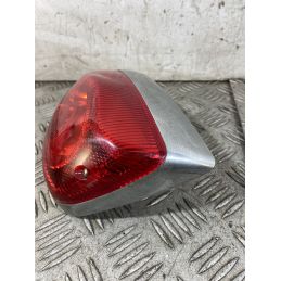 Fanale Stop Posteriore Piaggio Vespa LX 50 / 125 Dal 2005 al 2011  1762177333570