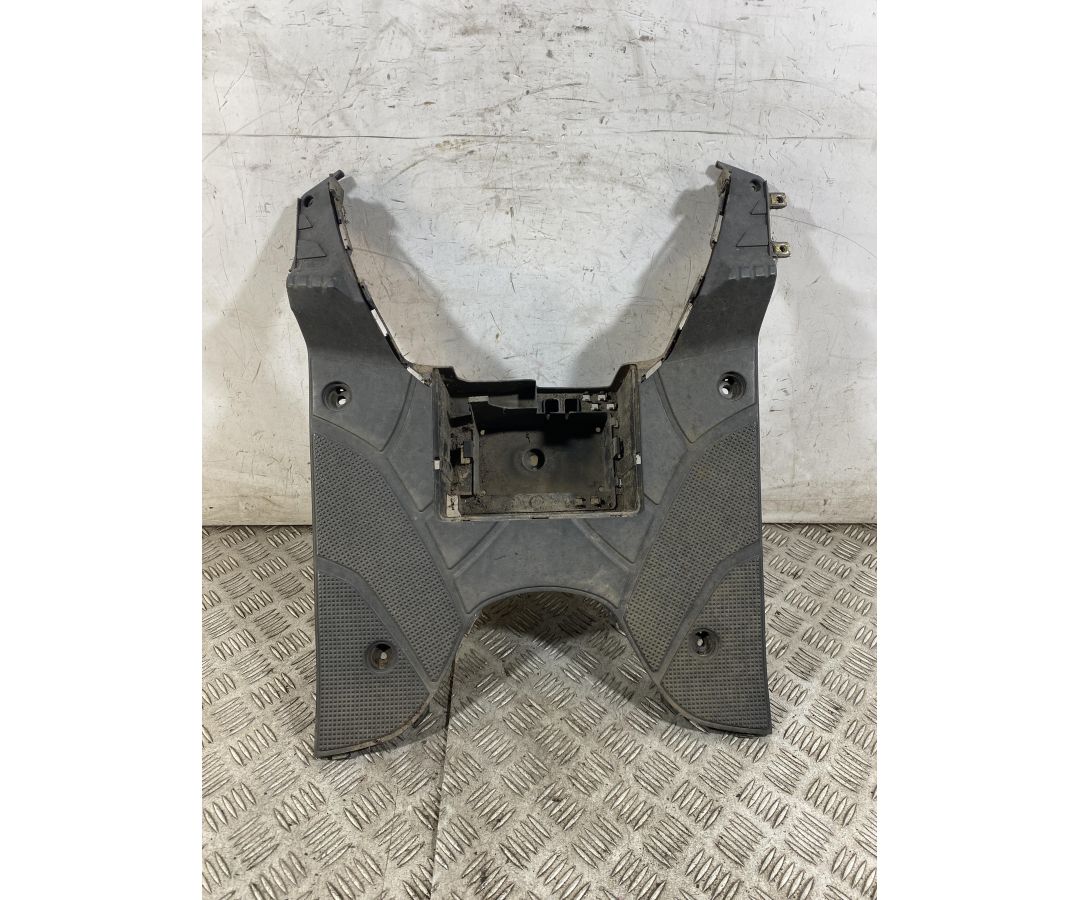 Carena Pedana Poggiapiedi Kymco Agility R16 150 Dal 2008 al 2016  1762422894030