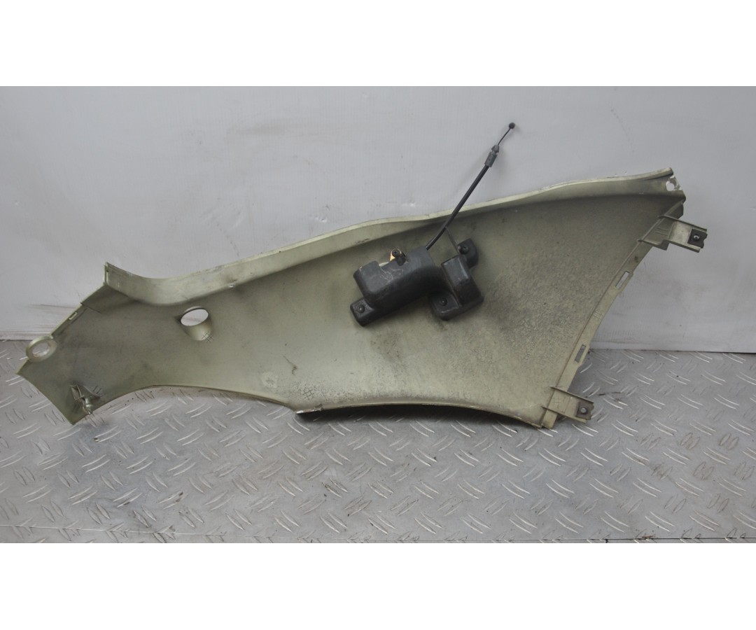 Carena Fianchetto Posteriore Laterale Sinistro Sx Honda Chiocciola @ 150 dal 2000 al 2006  1624460803057