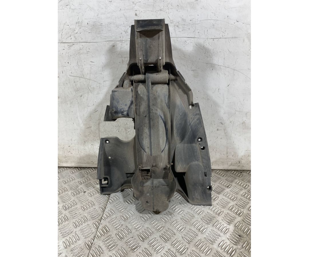 Carena Parafango Posteriore Honda Vision 50 / 110 dal 2011 al 2017  1762785922951