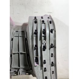 Carena Pedana Poggiapiedi Piaggio Vespa LX 150 Dal 2005 al 2011  1763045585411