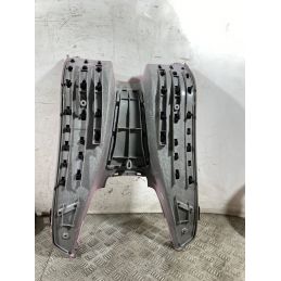 Carena Pedana Poggiapiedi Piaggio Vespa LX 150 Dal 2005 al 2011  1763045585411