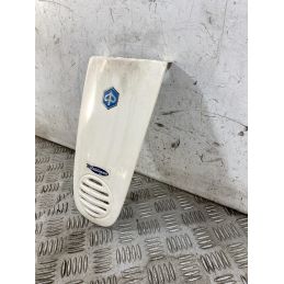 Carena Scudetto Anteriore Piaggio Vespa ET2 / ET4 / 50 / 125 / 150 dal 1996 al 2006  1763370279757