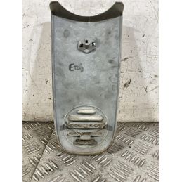 Carena Scudetto Anteriore Piaggio Vespa ET2 / ET4 / 50 / 125 / 150 dal 1996 al 2006  1763370279757